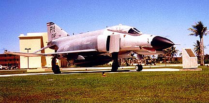 F4