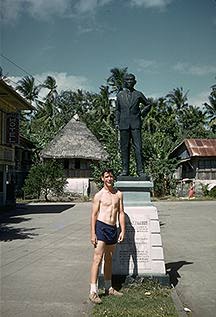 Mac Dickinson in Pagsanjan.