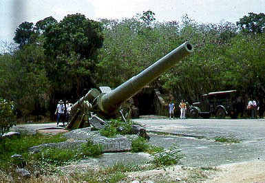 12gun.jpg (40926 bytes)