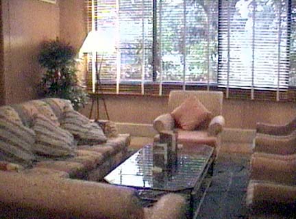 289-128