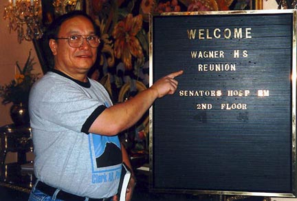 Reunion Sign